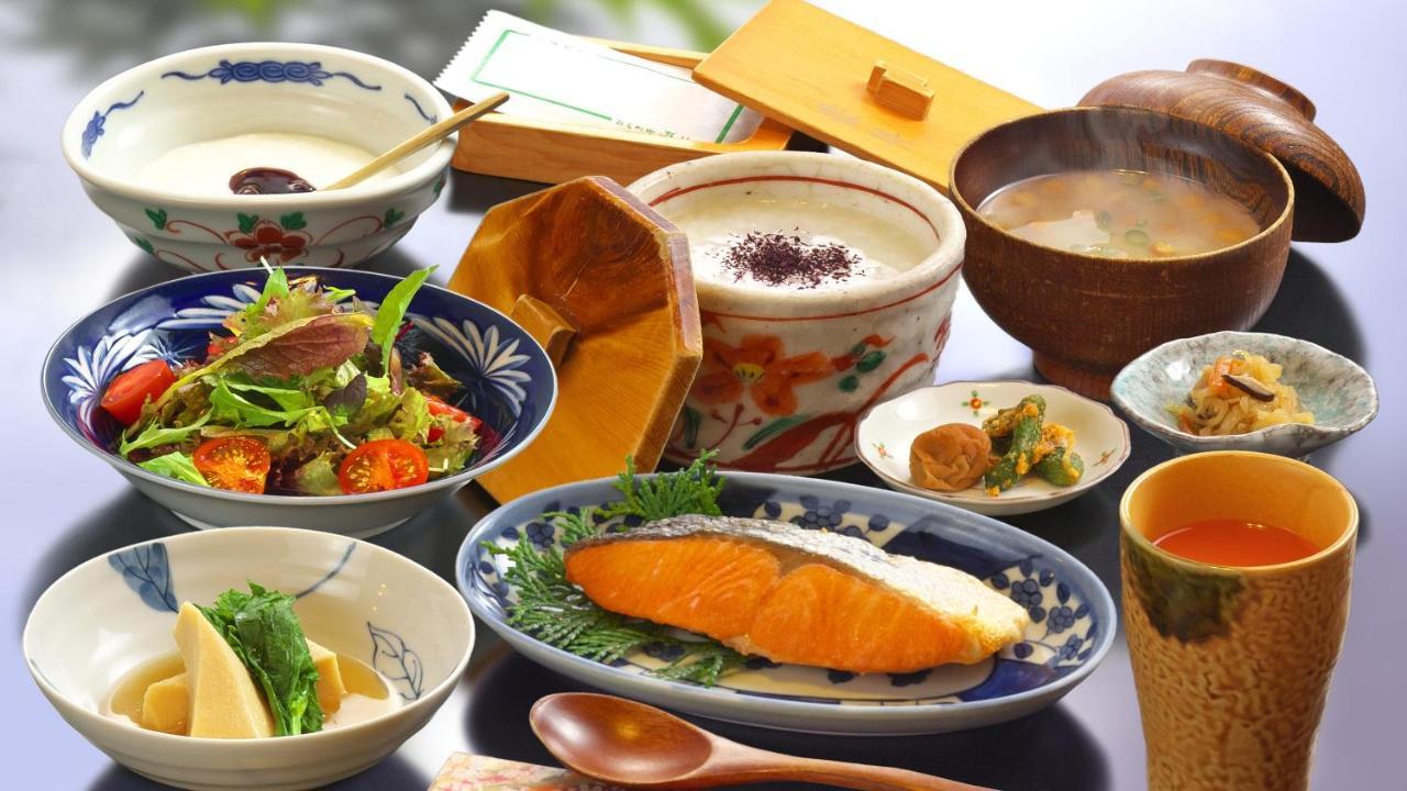 Hinokitei Bokusui Hotell Kusatsu  Exteriör bild