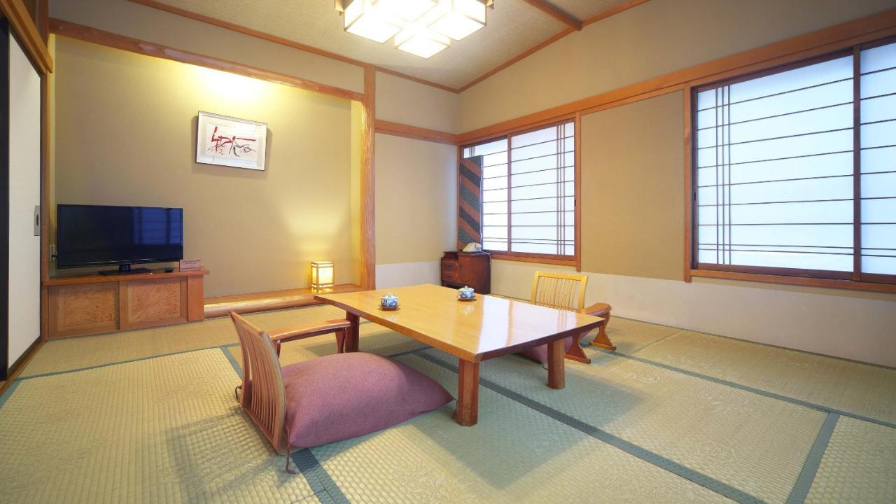 Hinokitei Bokusui Hotell Kusatsu  Exteriör bild