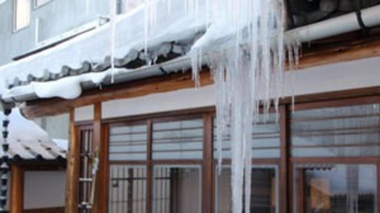 Hinokitei Bokusui Hotell Kusatsu  Exteriör bild